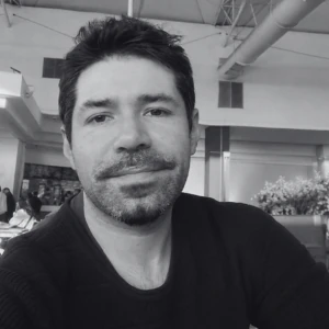 La galería ambulante Luis Moya Luchin Luis Moya Luchín